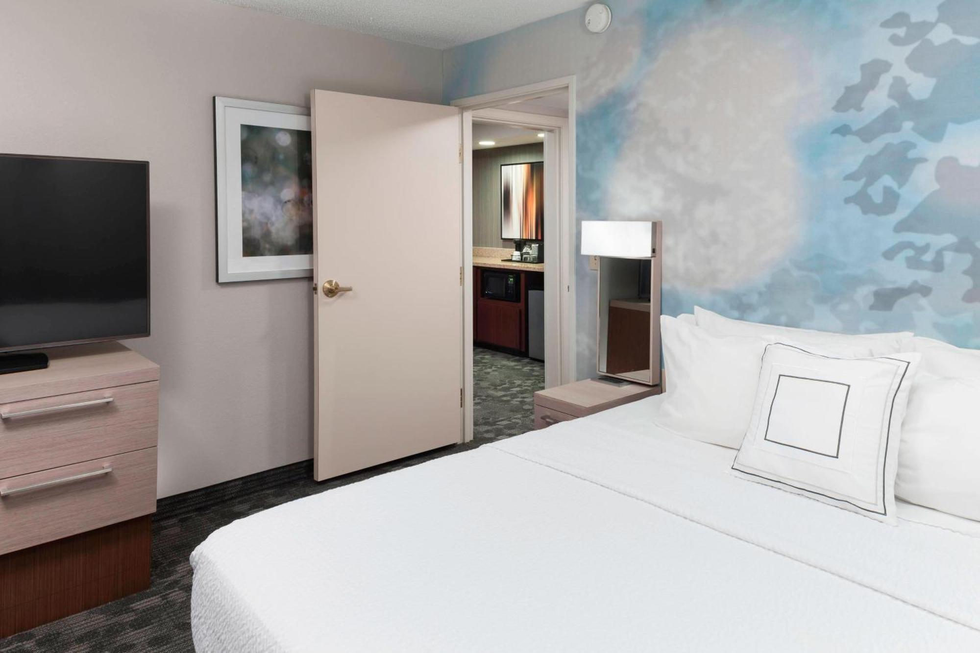 Courtyard Tuscaloosa Hotel Екстериор снимка