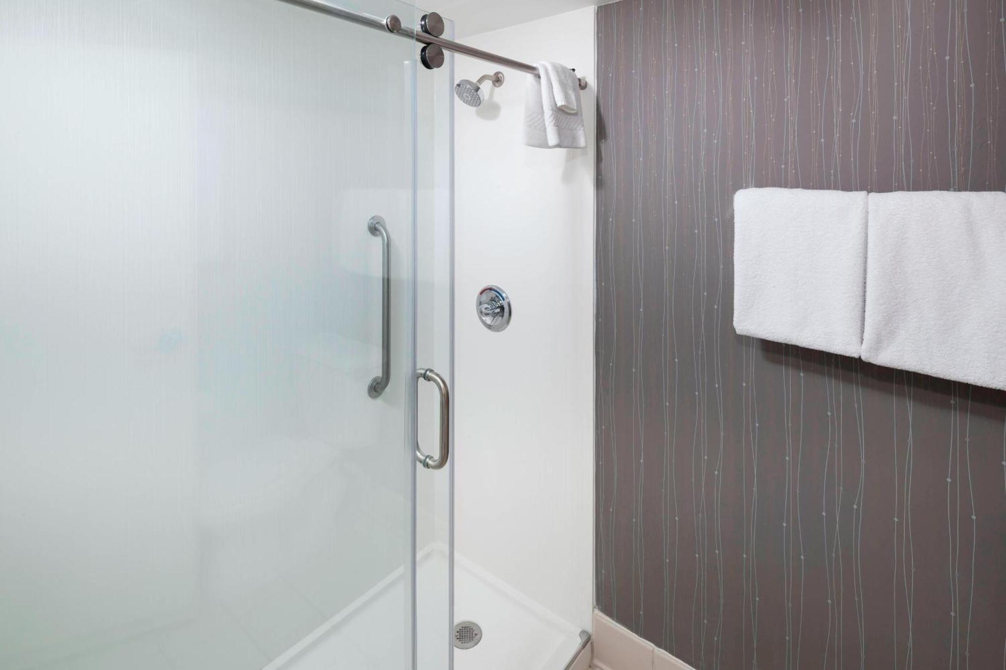 Courtyard Tuscaloosa Hotel Екстериор снимка