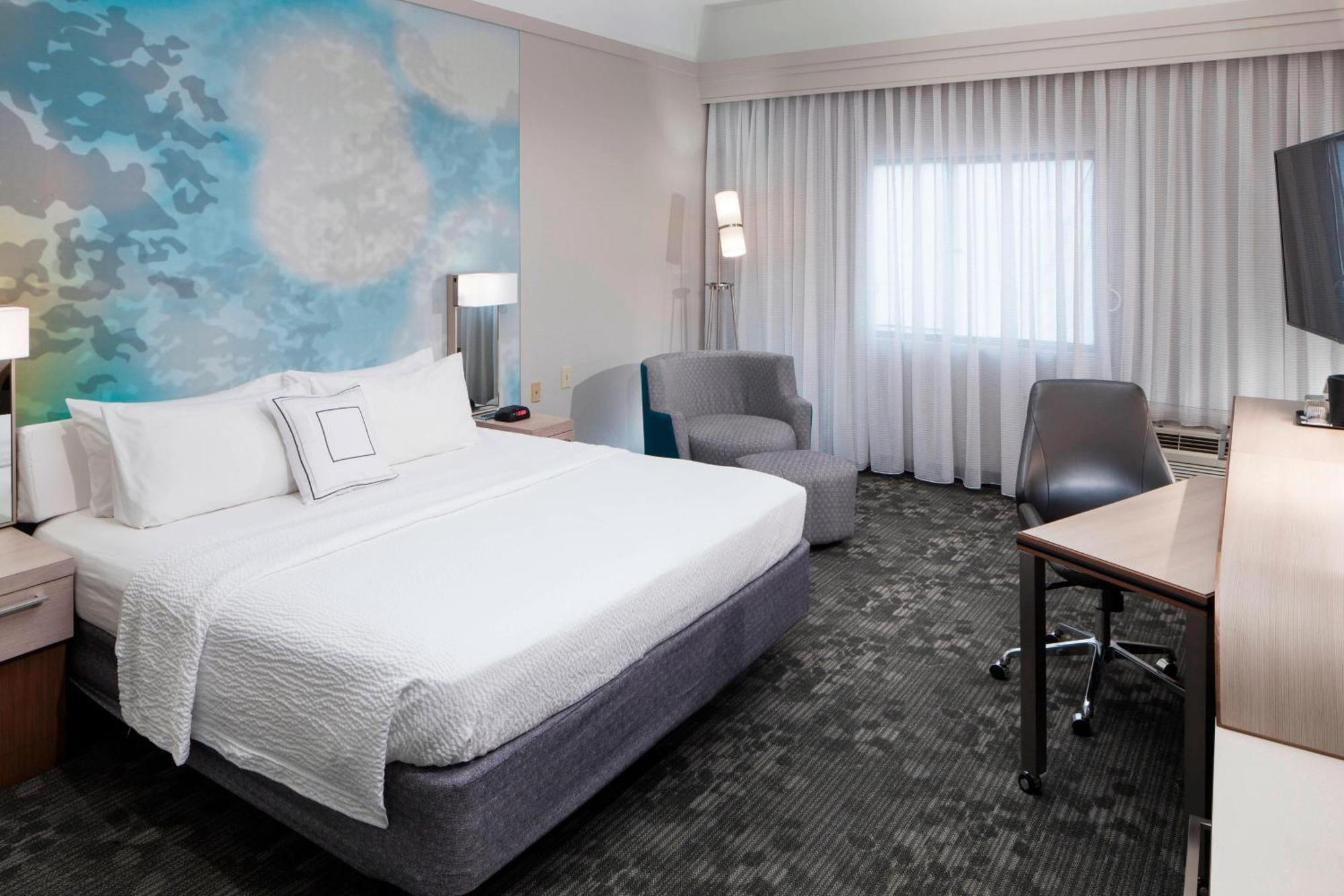 Courtyard Tuscaloosa Hotel Екстериор снимка